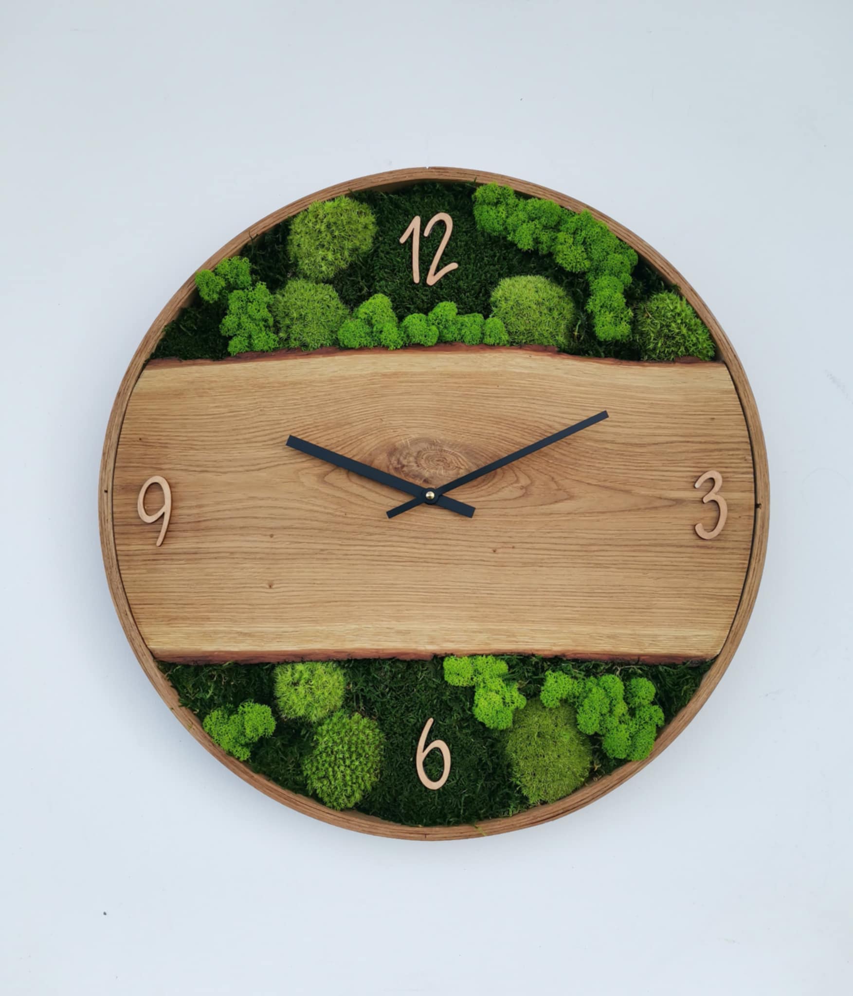 Dubové hodiny doplněné mechem, 50 cm - Obrázek 3